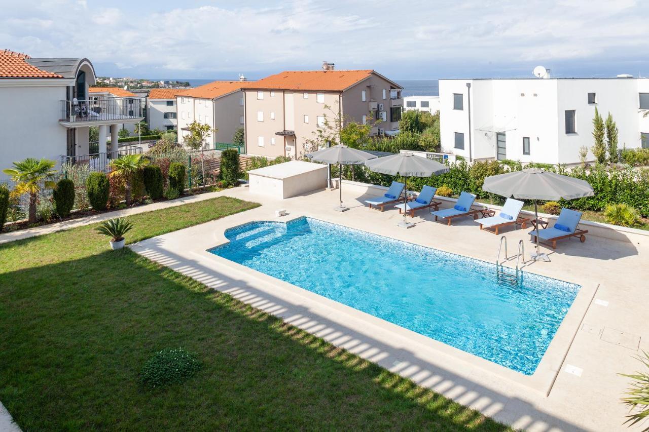 Luxury Rooms Vila Carissa Malinska Exterior photo