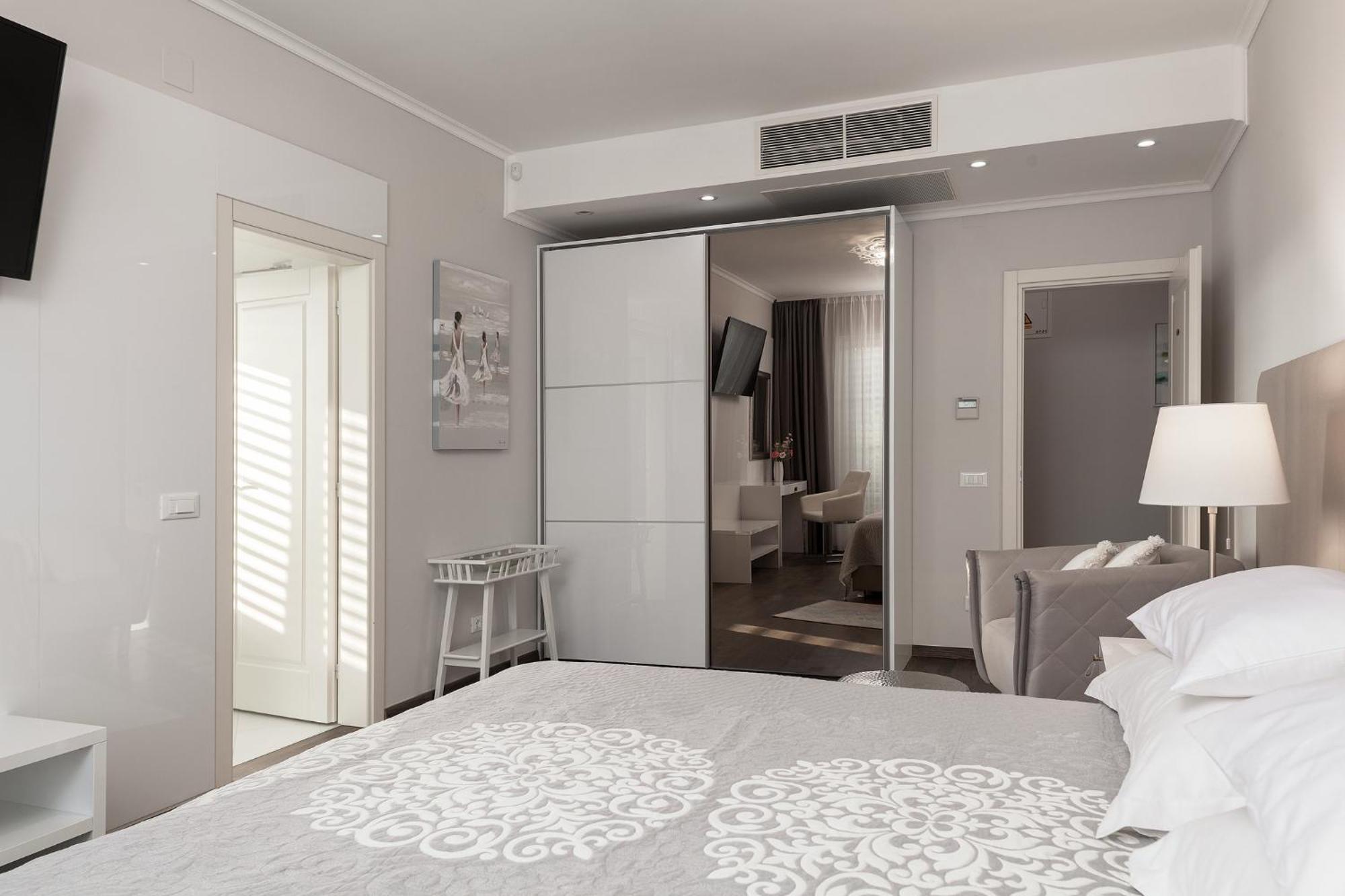 Luxury Rooms Vila Carissa Malinska Exterior photo